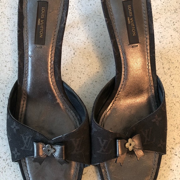 classic louis vuitton heels